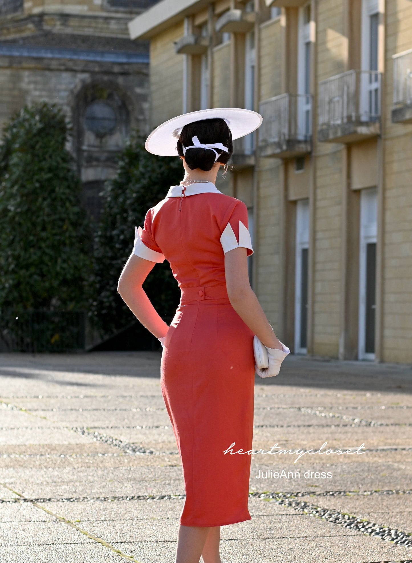 crepe satin JulieAnn - 1950s pleated vintage dress