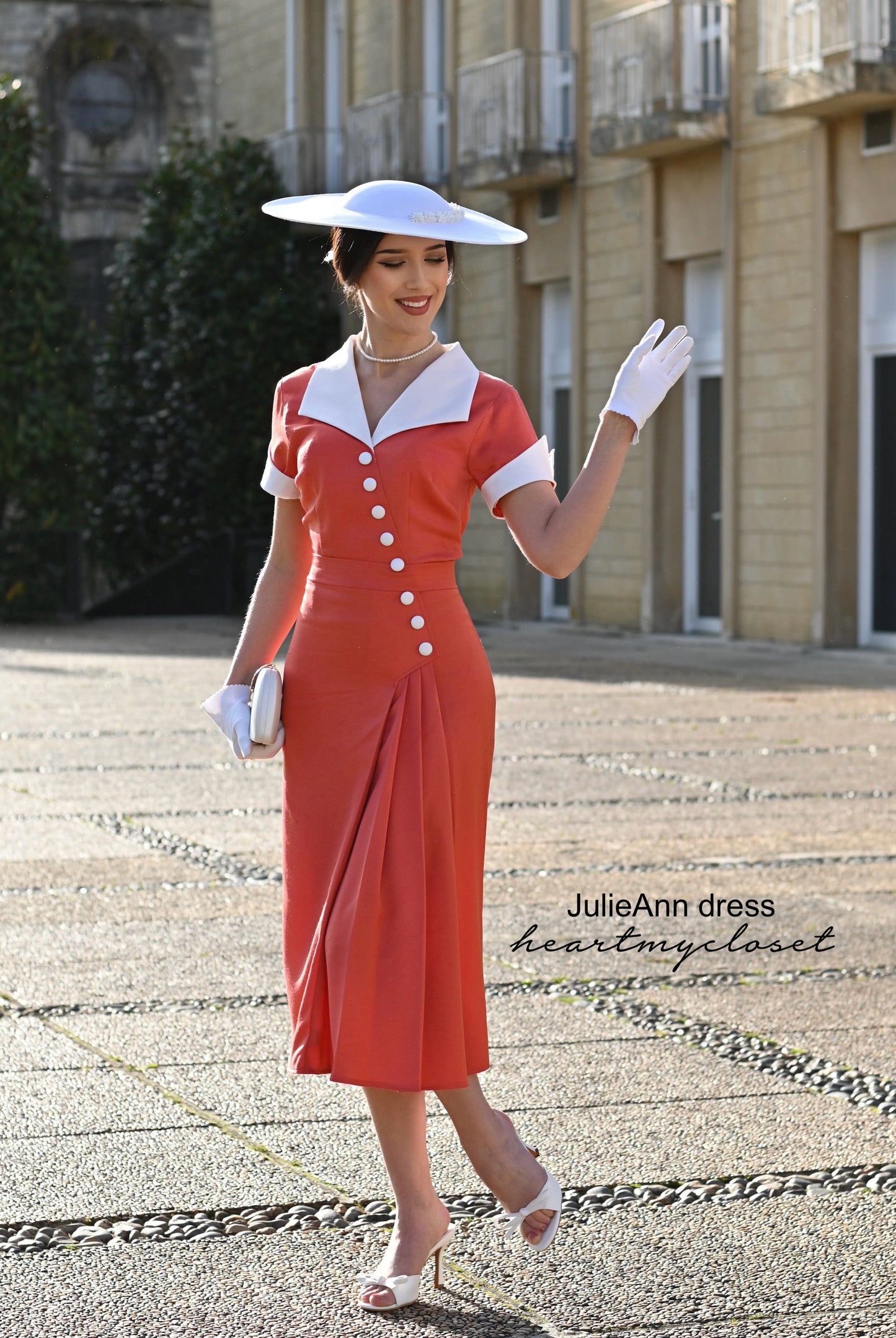 crepe satin JulieAnn - 1950s pleated vintage dress