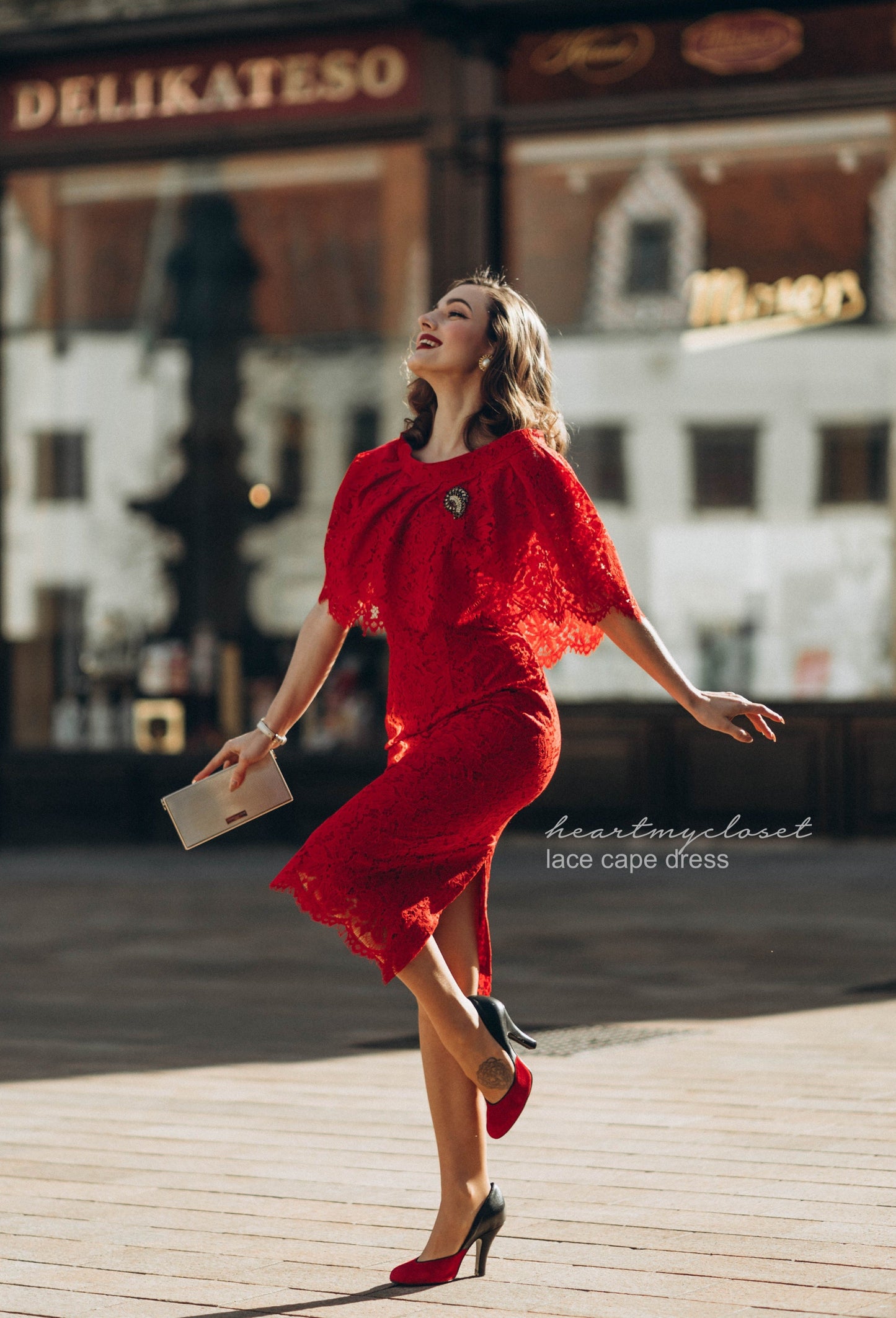 Red Lace Cape + dress - 50s 60s lace pencil dress with matching cape